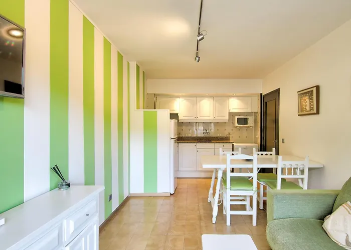 Apartment 16